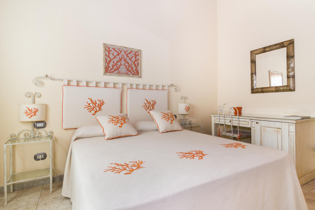 B&B Monte Prama カブラス 部屋 写真